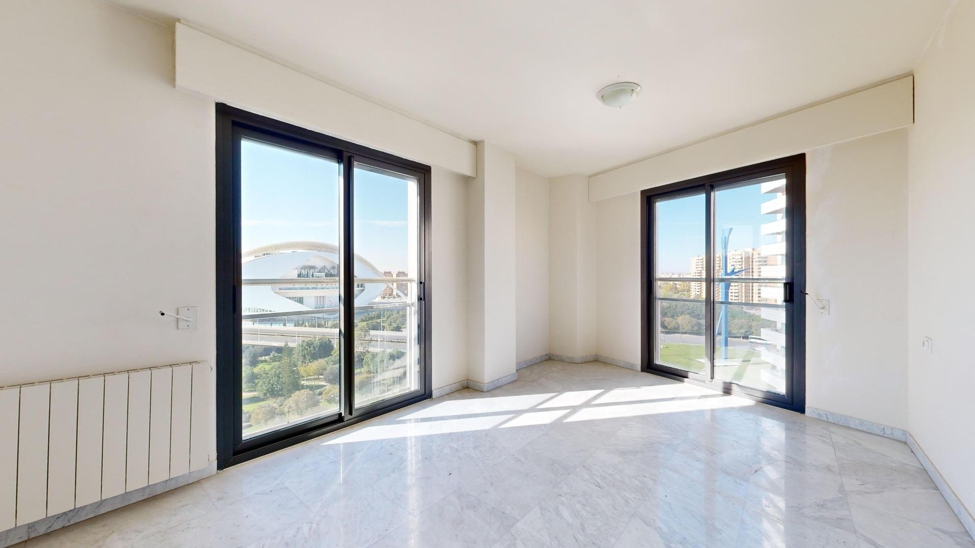 Dzīvoklis Valencia, Spānijā 6 istabas, 330 m2 Nr. 133341
