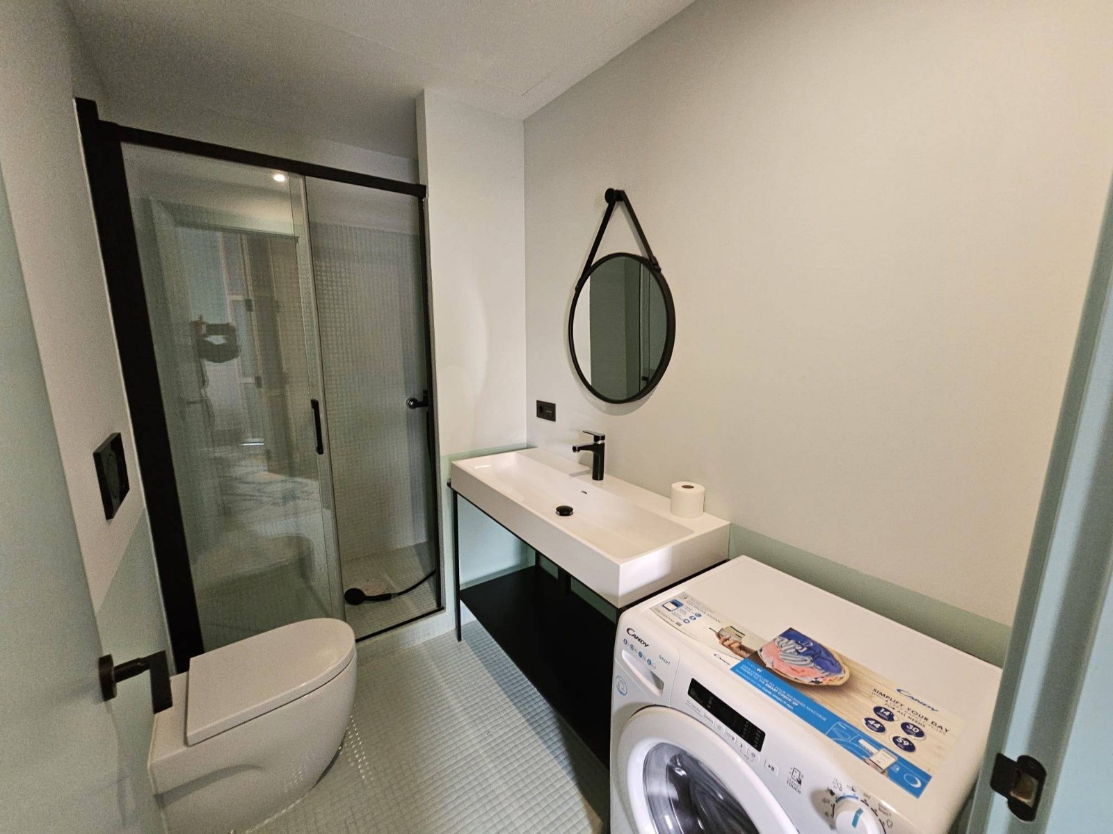 Komerciāls īpašums Valencia, Spānijā 9 istabas, 475 m2 Nr. 133344