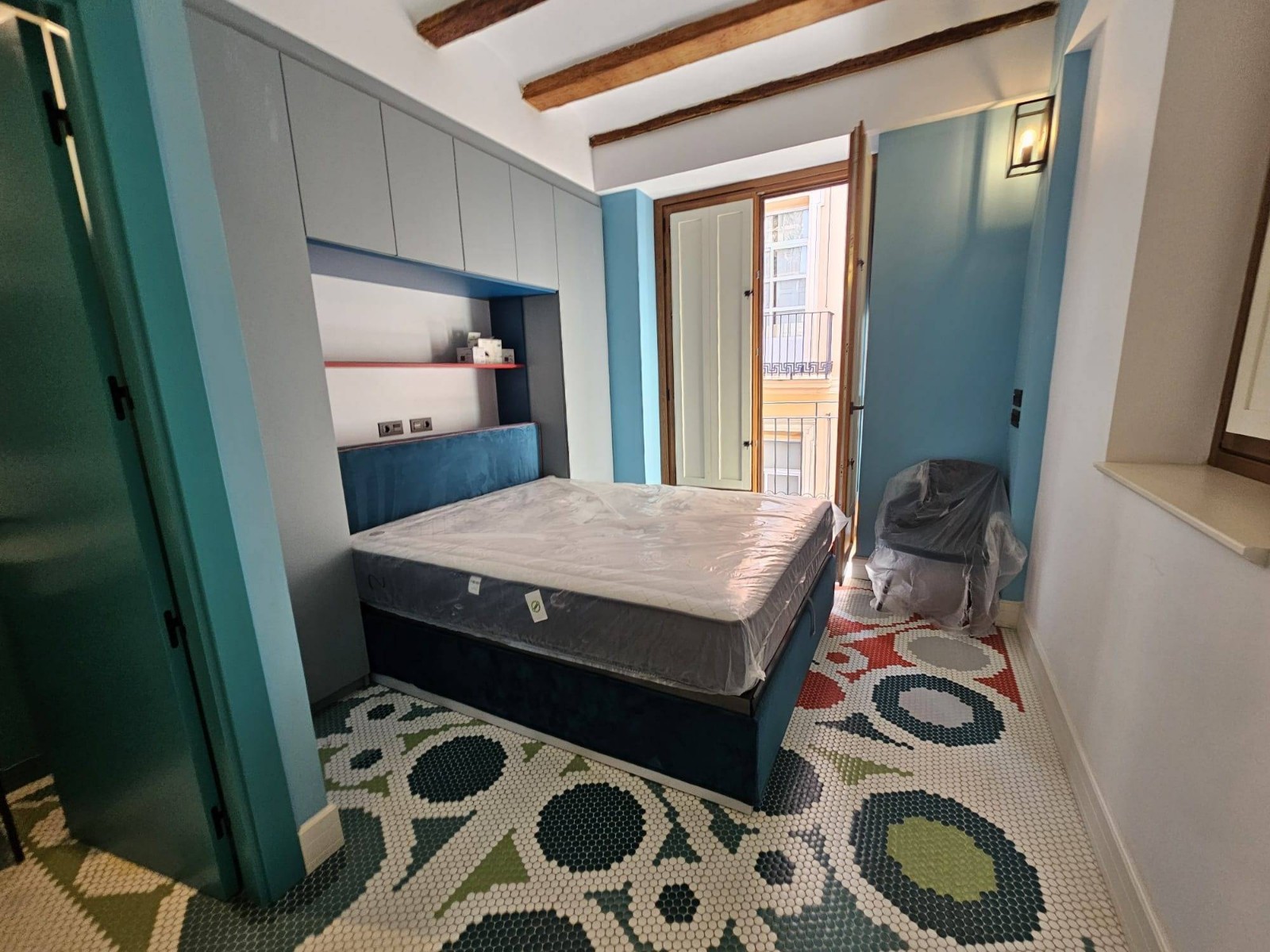 Komerciāls īpašums Valencia, Spānijā 9 istabas, 475 m2 Nr. 133344
