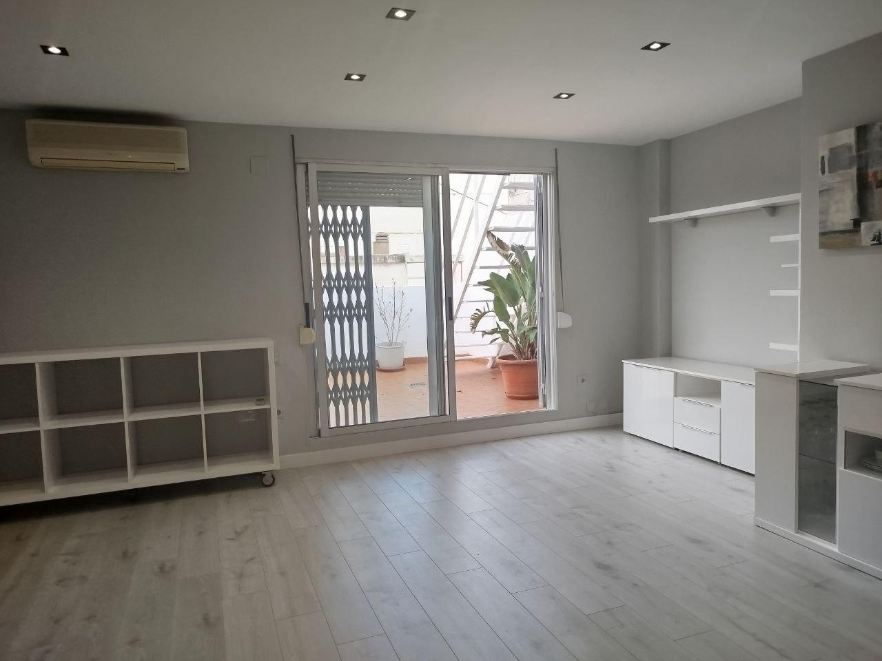 Apartment in Valencia, Spain 2 bedrooms, 110 sq.m. No. 133343
