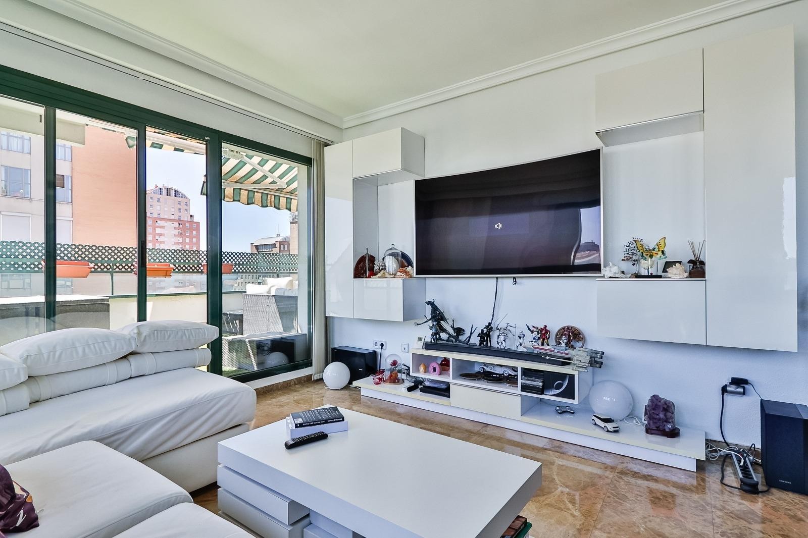Wohnung in Valencia, Spanien 3 Schlafzimmer, 100 m2 Nr. 133342