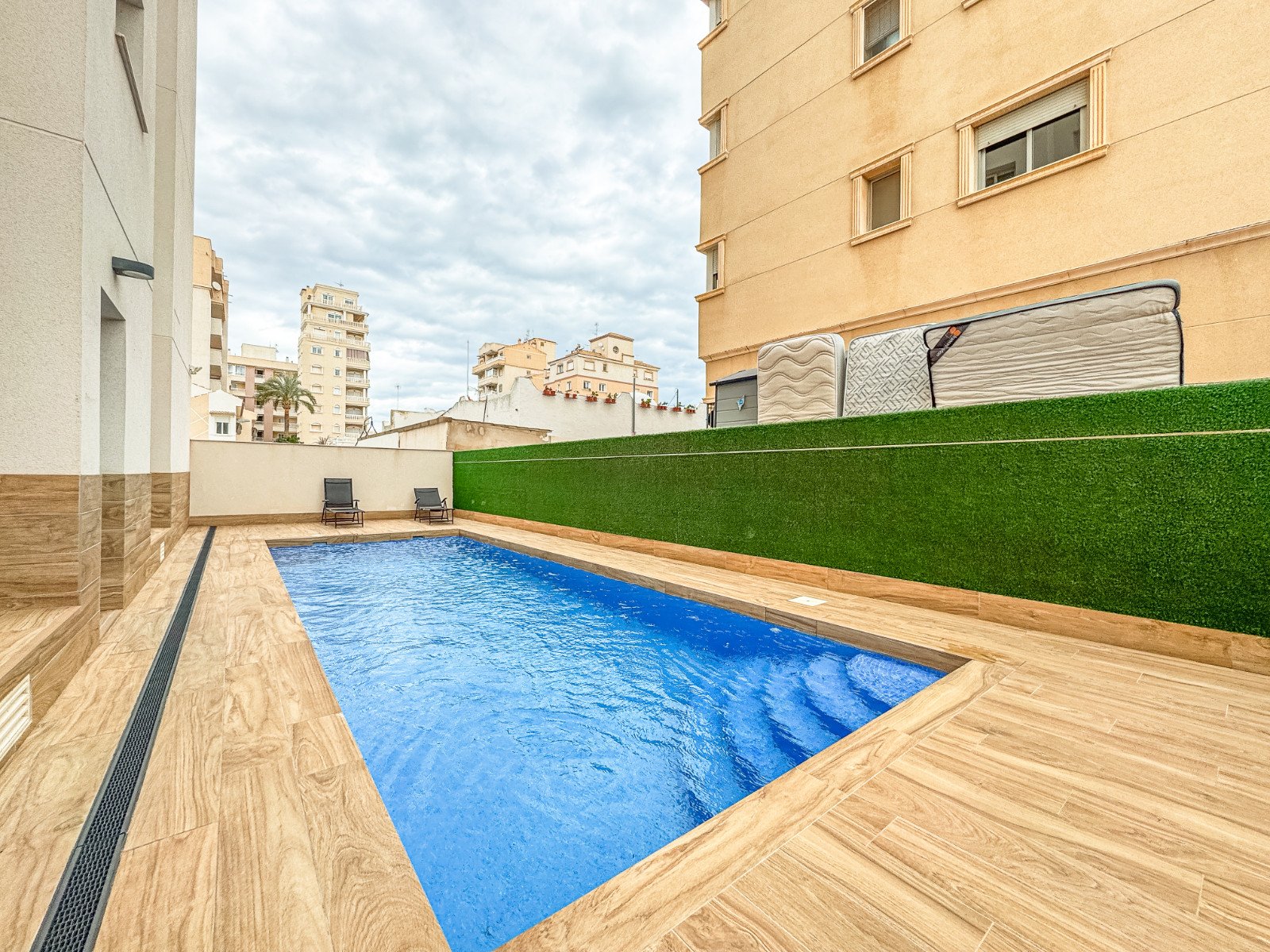 Квартира в Торревьеха, Аликанте, Испания 2 спальни, 55м2 №155906