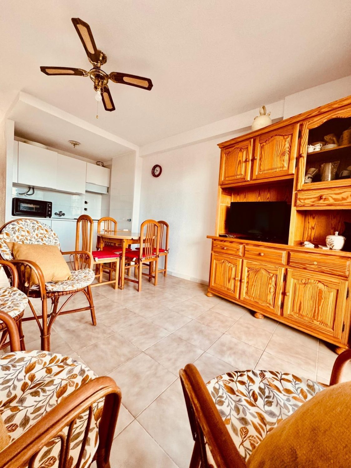 Lägenhet i Cabo Cervera-Playa la Mata, Alicante, Spanien 3 sovrum, 77 kvm. Nr. 155908