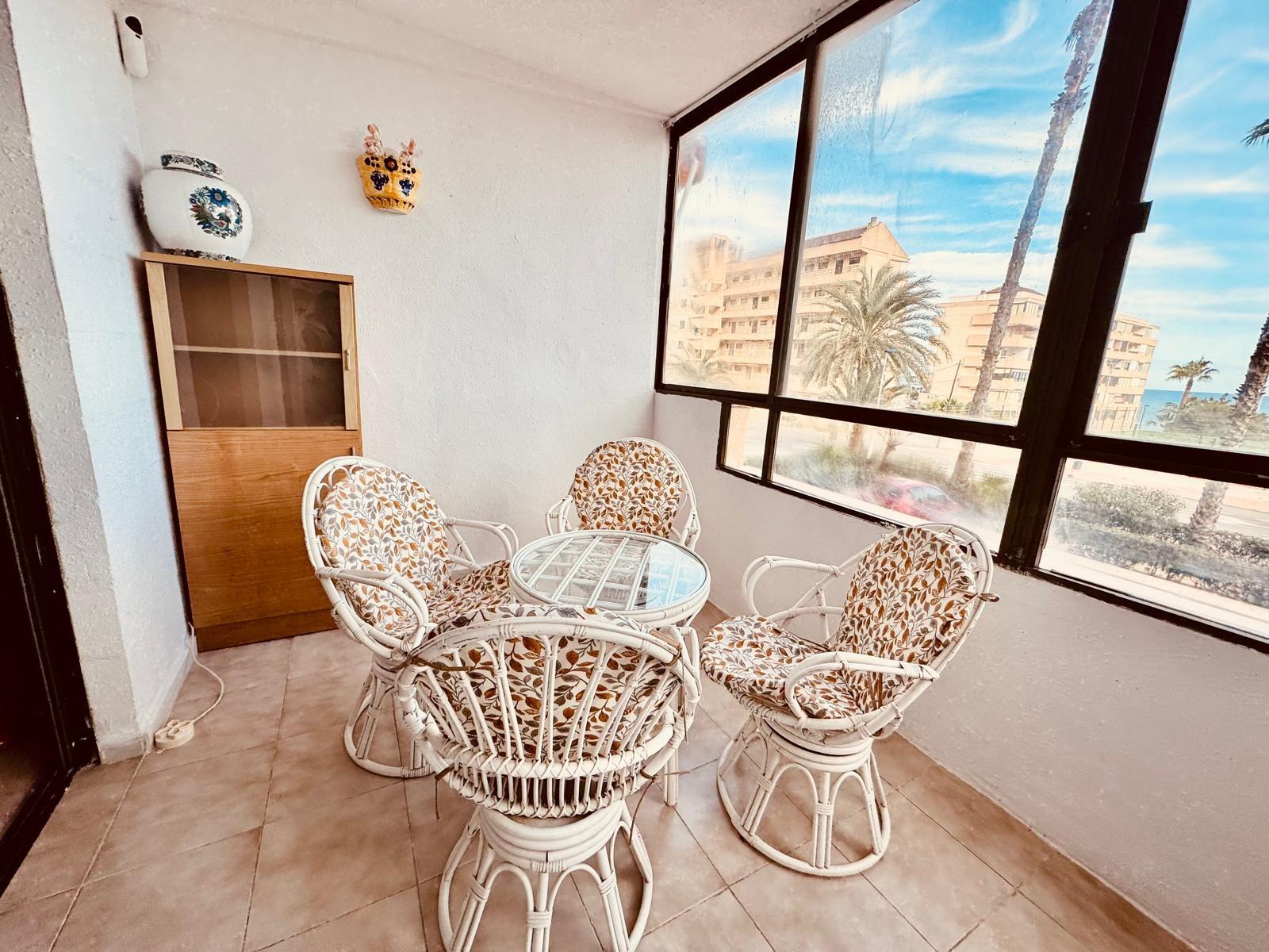 Lägenhet i Cabo Cervera-Playa la Mata, Alicante, Spanien 3 sovrum, 77 kvm. Nr. 155908