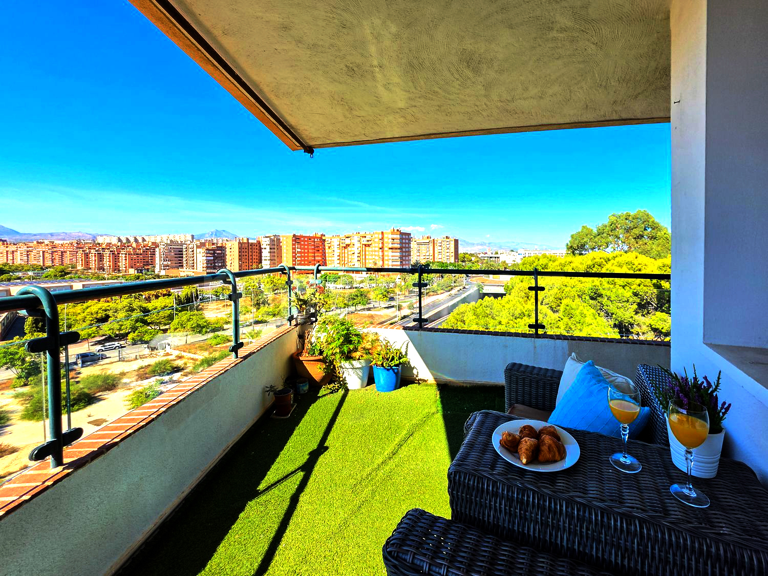 Apartament w Alicante, Hiszpania 3 sypialnie, 140 mkw. nr 196732