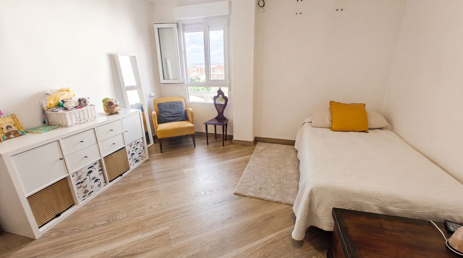 Apartament w Alicante, Hiszpania 3 sypialnie, 94 mkw. nr 196734