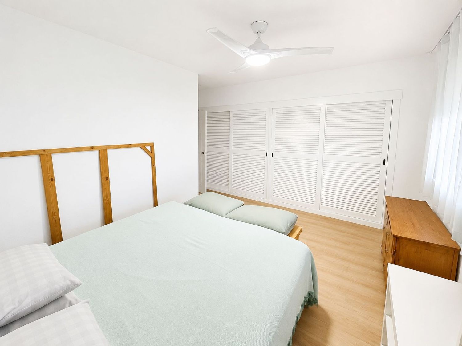 Apartament w Alicante, Hiszpania 3 sypialnie, 120 mkw. nr 196733