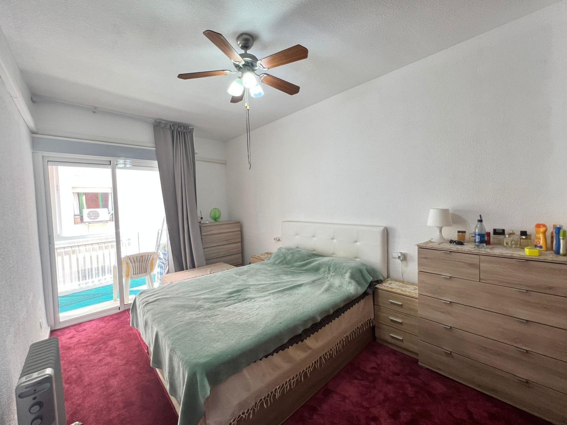 Wohnung in Torrevieja, Alicante, Spanien 4 Schlafzimmer, 120 m2 Nr. 155760