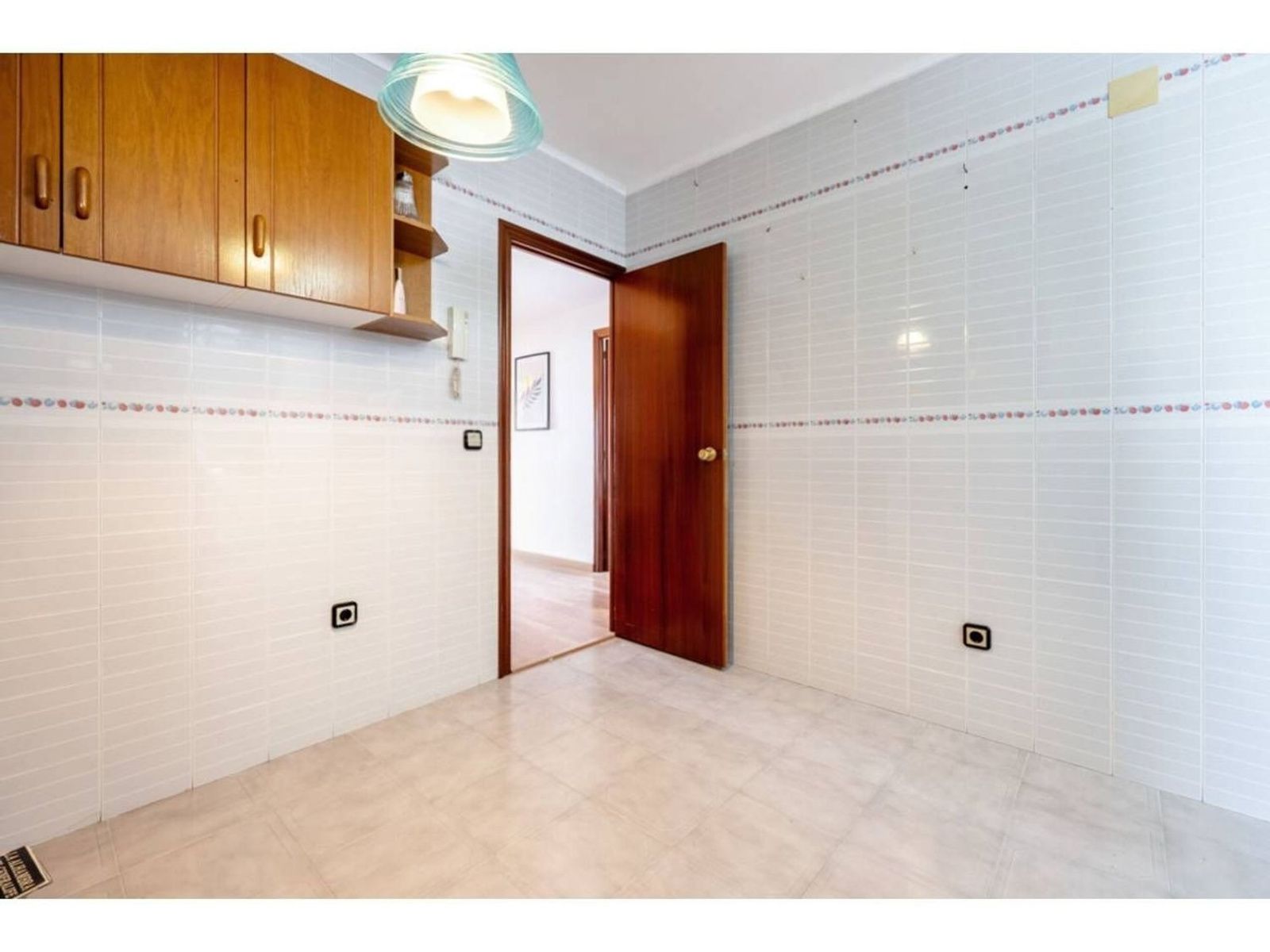 Apartamento en España 4 dormitorios, 140 m2 No. 168984