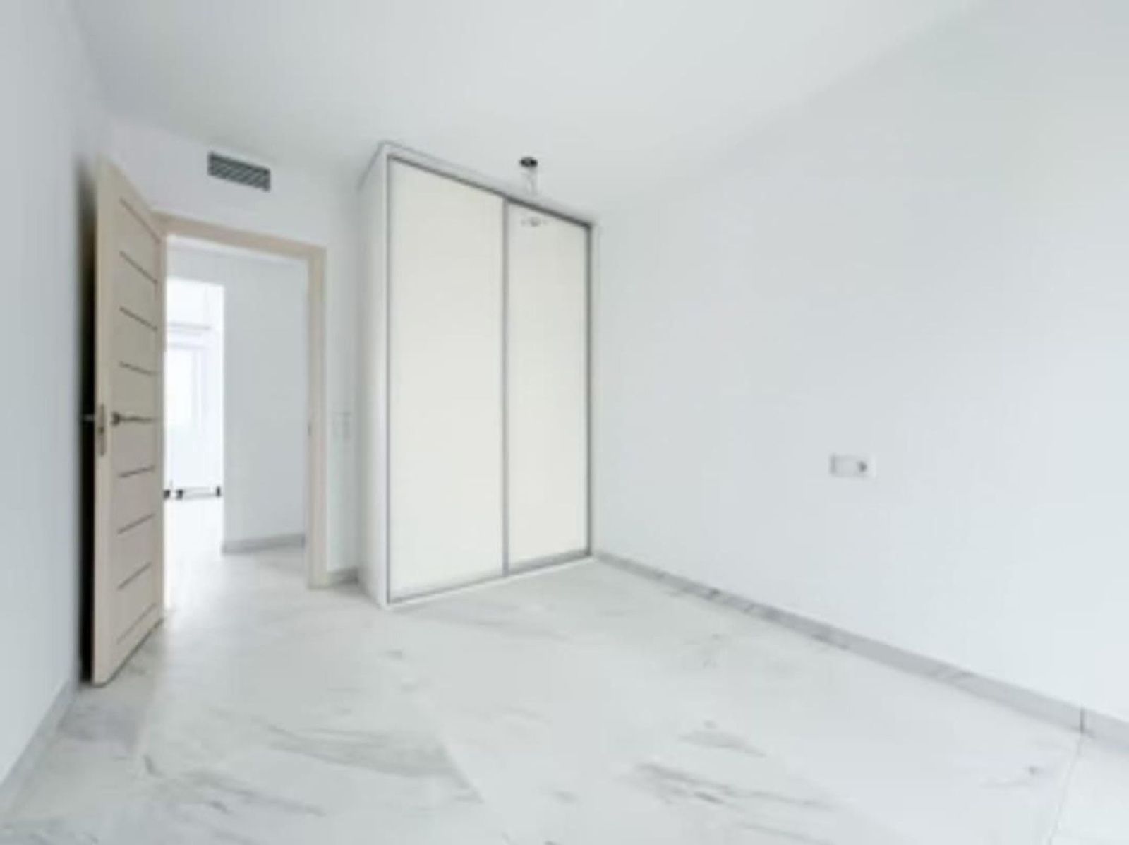 Apartamento en La Pineda, Tarragona, España 3 dormitorios, 169 m2 No. 168986