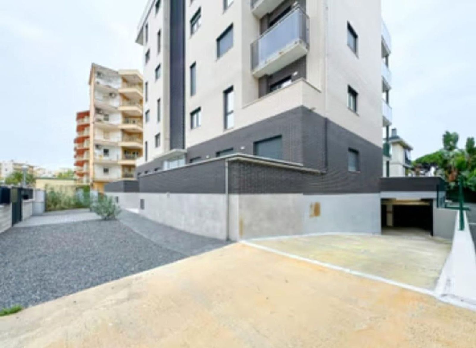 Apartamento en La Pineda, Tarragona, España 3 dormitorios, 169 m2 No. 168986