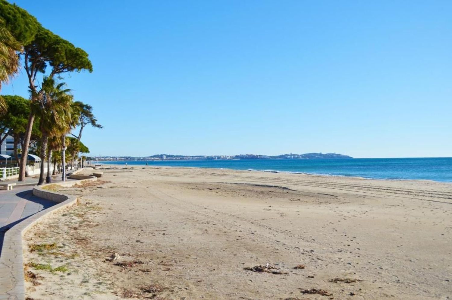 Apartment in Spain 4 bedrooms, 155 sq.m. No. 168988