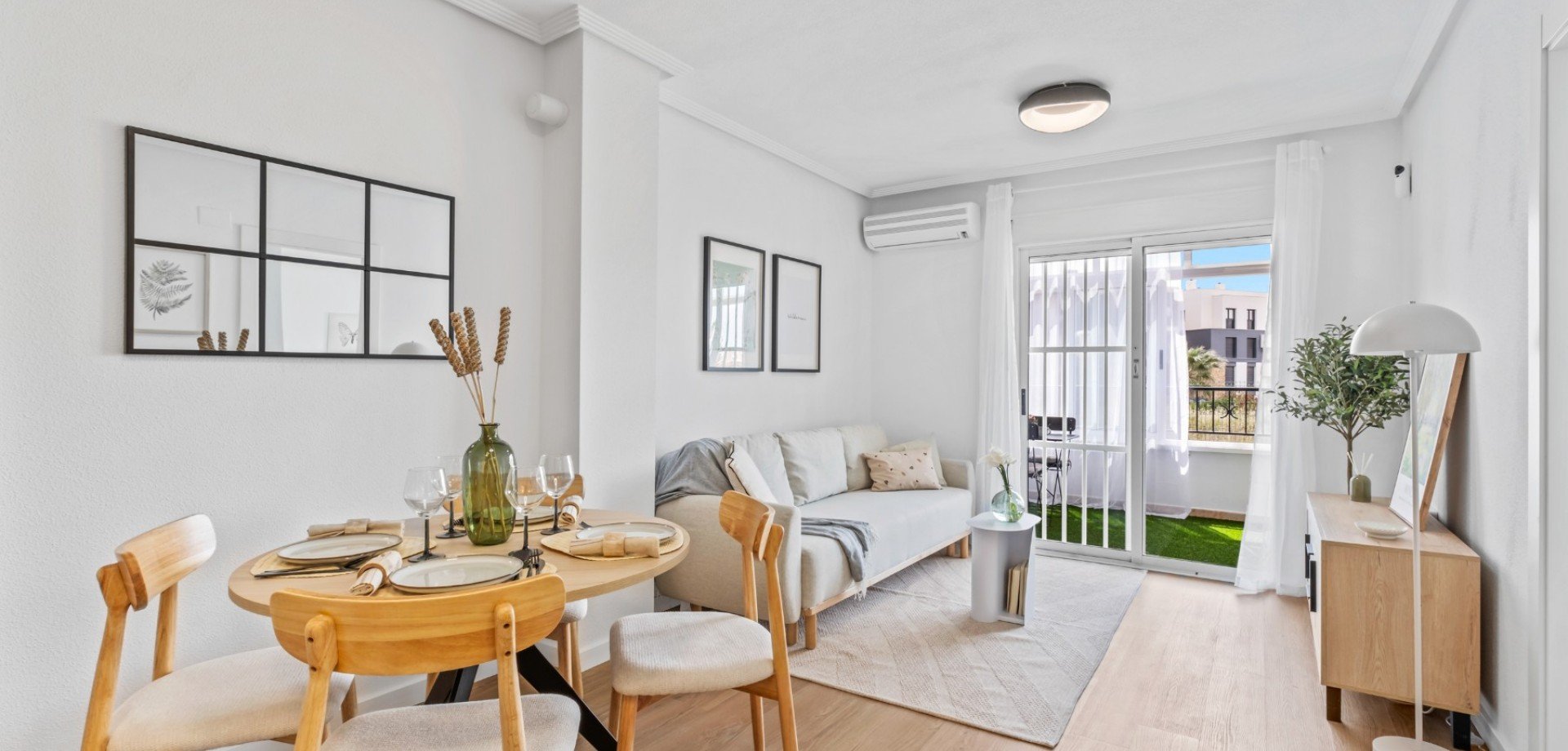 Apartamento en Alicante, España 2 dormitorios, 68 m2 No. 190166