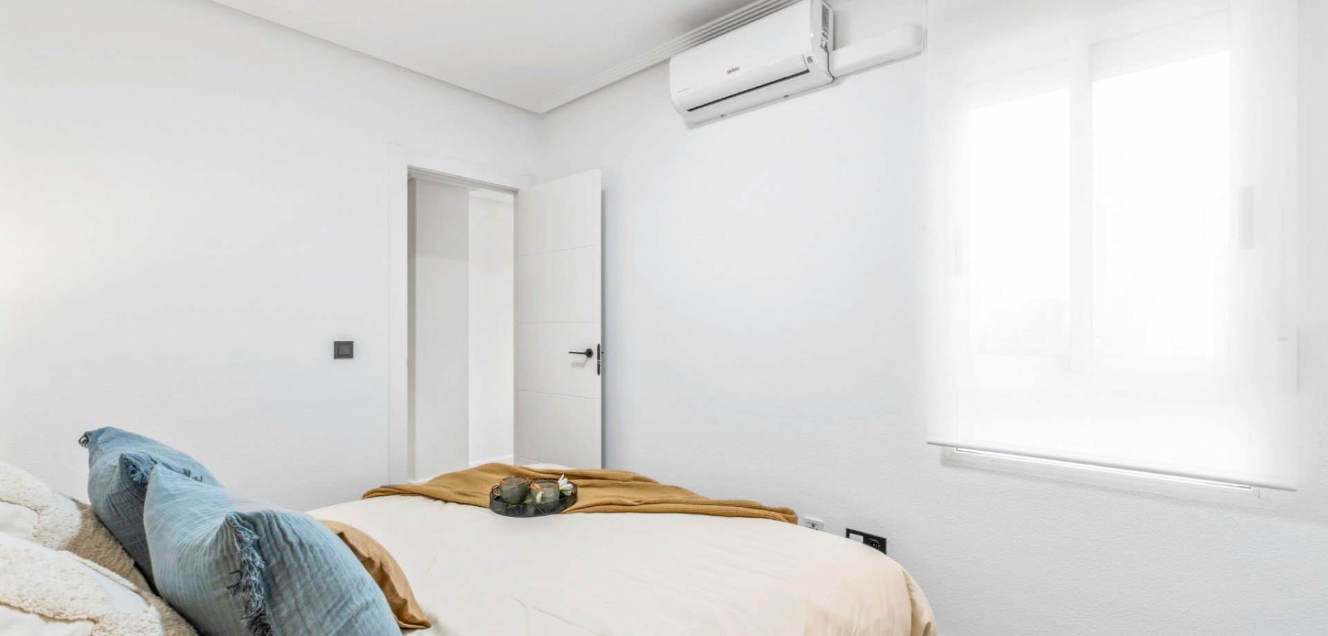 Apartamento en Alicante, España 2 dormitorios, 68 m2 No. 190166