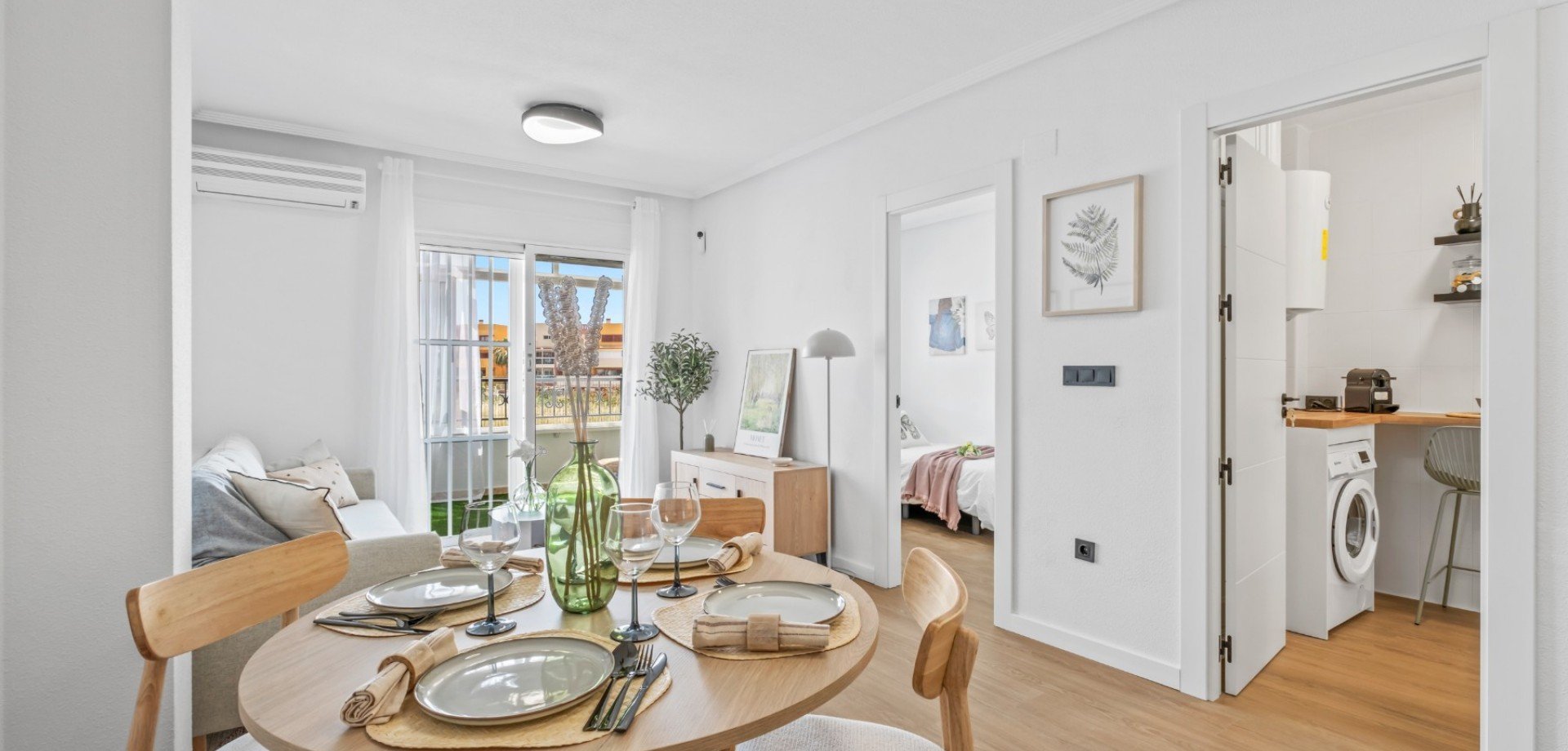 Apartamento en Alicante, España 2 dormitorios, 68 m2 No. 190166