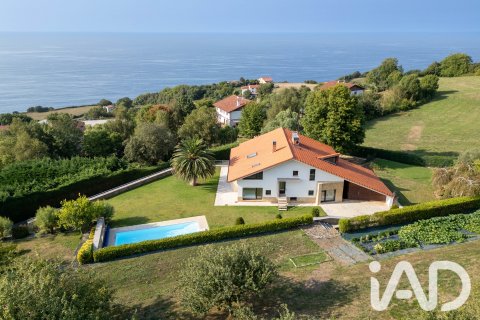 Dzīvoklis Donostia-San Sebastian, Gipuzkoa, Spānijā 560 m2 Nr. 194404
