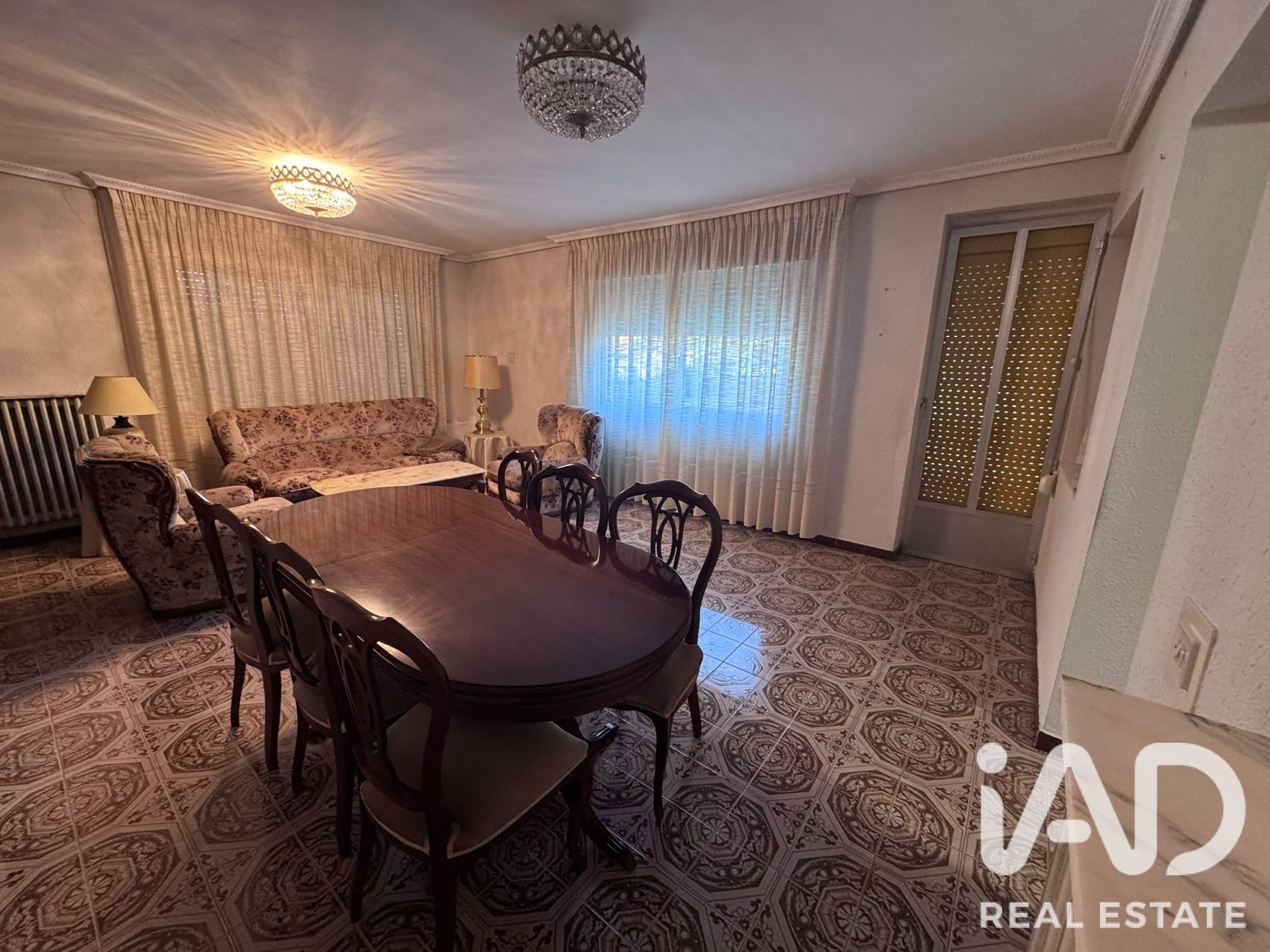 Villa à Leon, Espagne 4 chambres, 408 m2 No. 194406