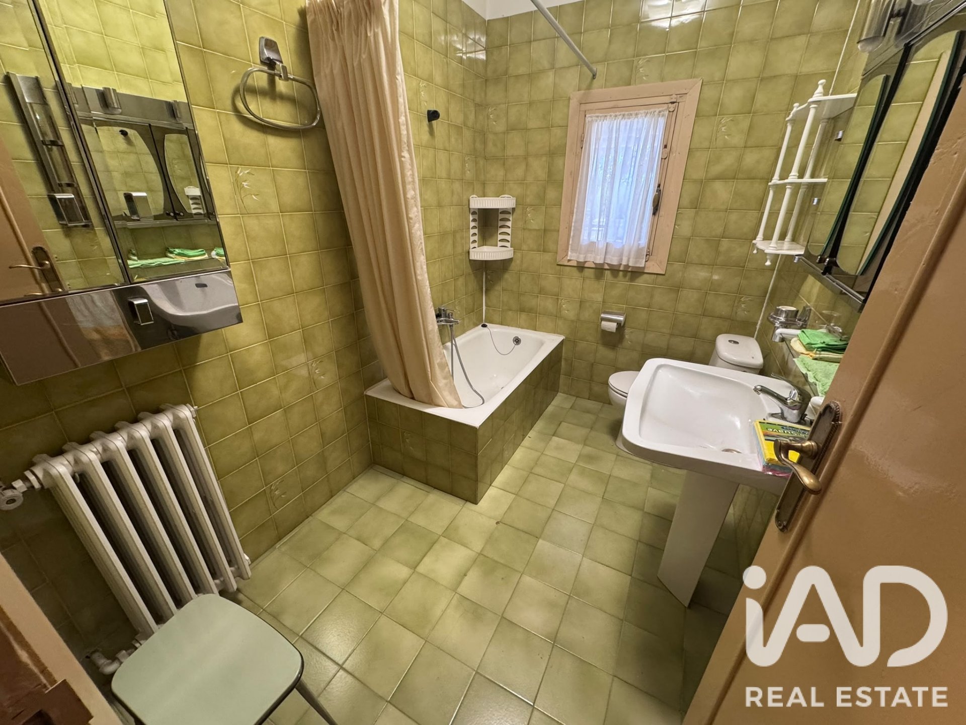 Villa à Leon, Espagne 4 chambres, 408 m2 No. 194406