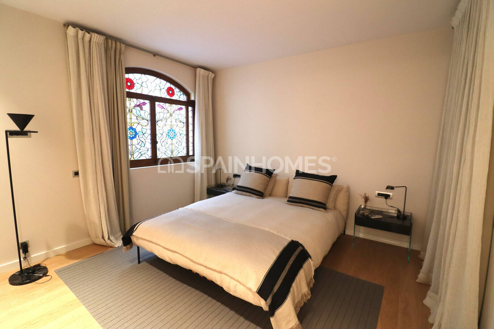 Apartament w Barcelona, Hiszpania 3 sypialnie, 188 mkw. nr 138644