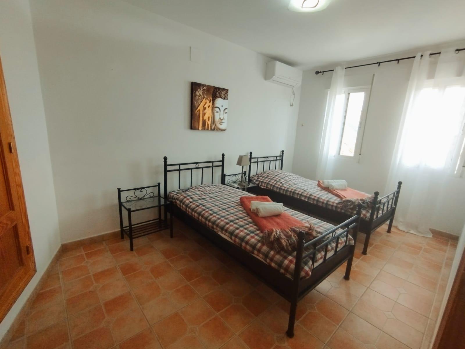 Villa i Maryvilla, Alicante, Spanien 8 sovrum, 476 kvm. Nr. 165178