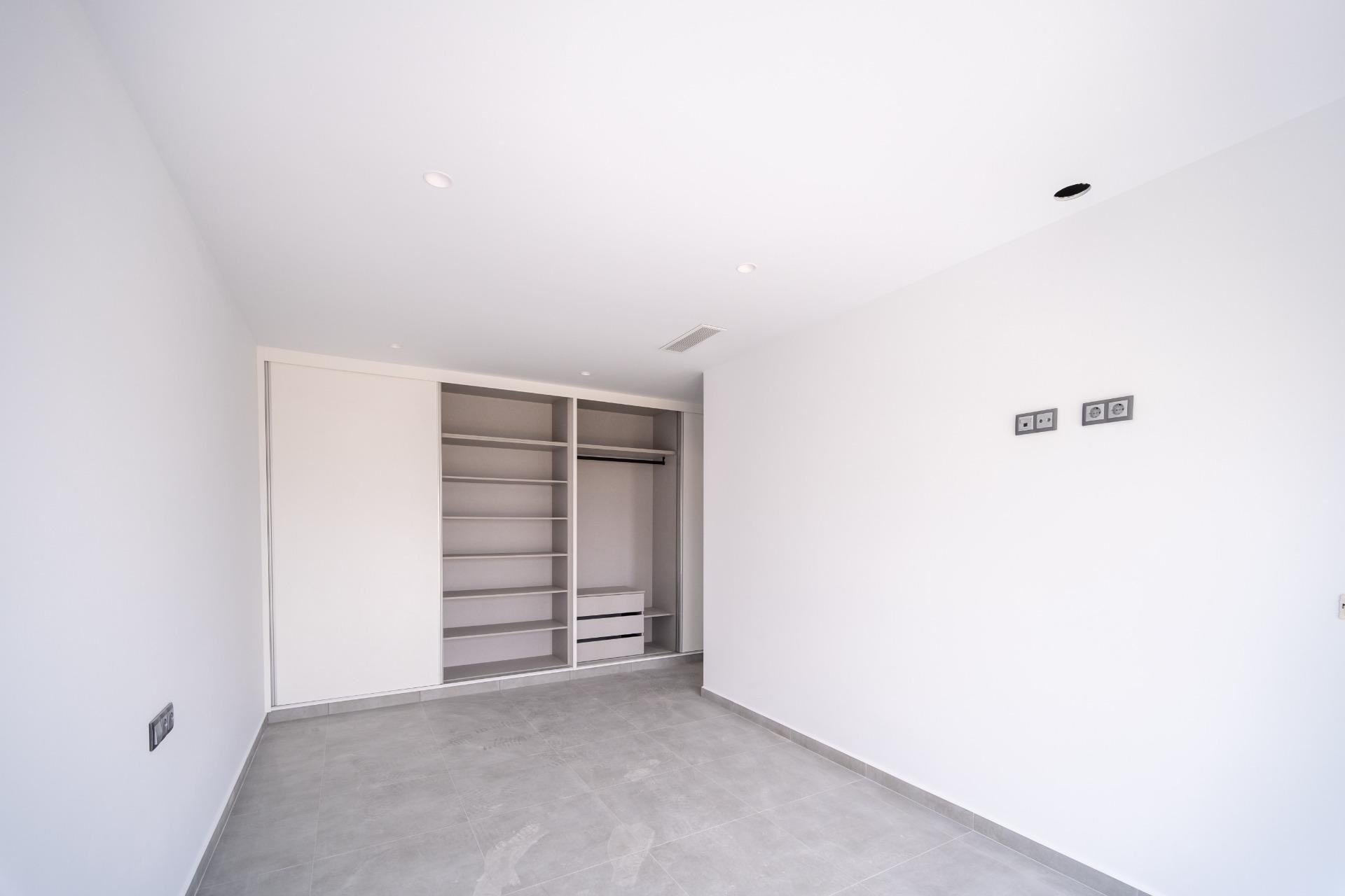 Villa Torrevieja, Alicante, Spānijā 3 istabas, 265 m2 Nr. 165179
