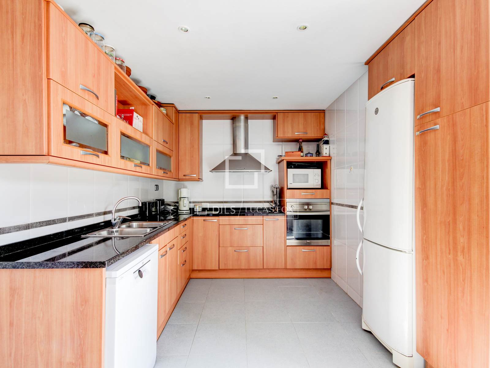Apartamento en Sitges, Barcelona, España 5 dormitorios, 150 m2 No. 150823