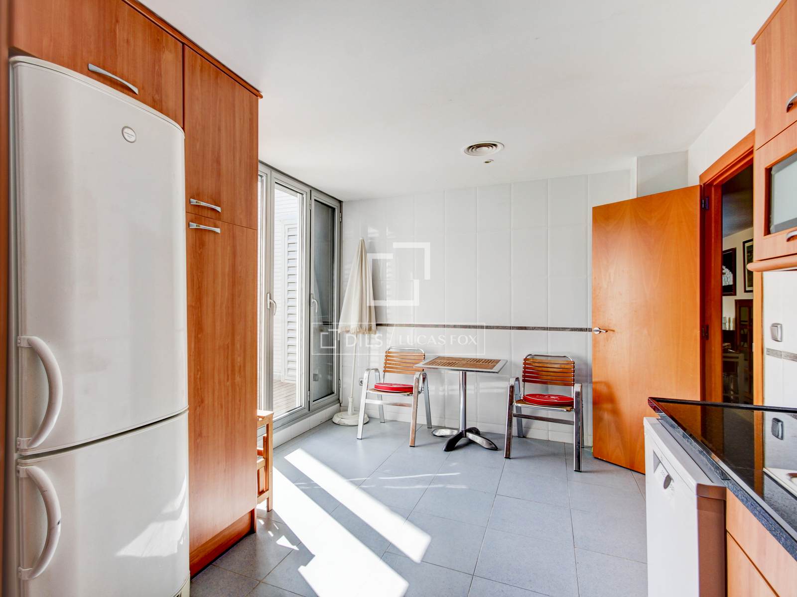 Apartamento en Sitges, Barcelona, España 5 dormitorios, 150 m2 No. 150823