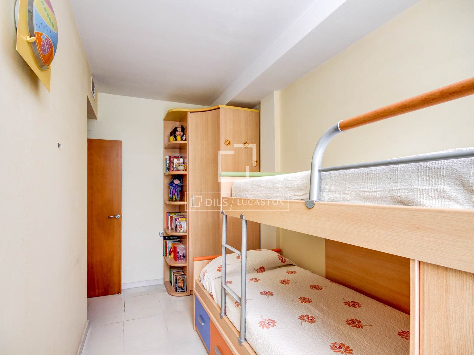 Apartamento en Sitges, Barcelona, España 5 dormitorios, 150 m2 No. 150823
