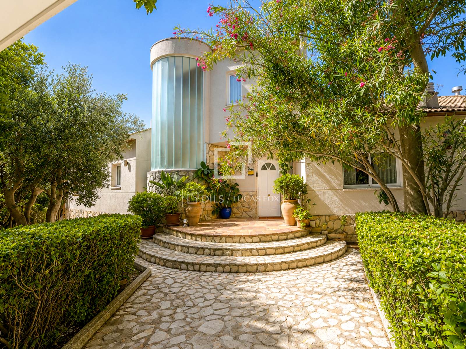 Villa i Sitges, Barcelona, Spanien 5 sovrum, 224 kvm. Nr. 150822