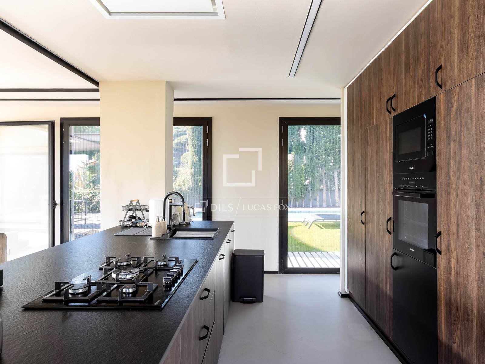 Villa i Premia De Dalt, Barcelona, Spanien 4 sovrum, 331 kvm. Nr. 150819