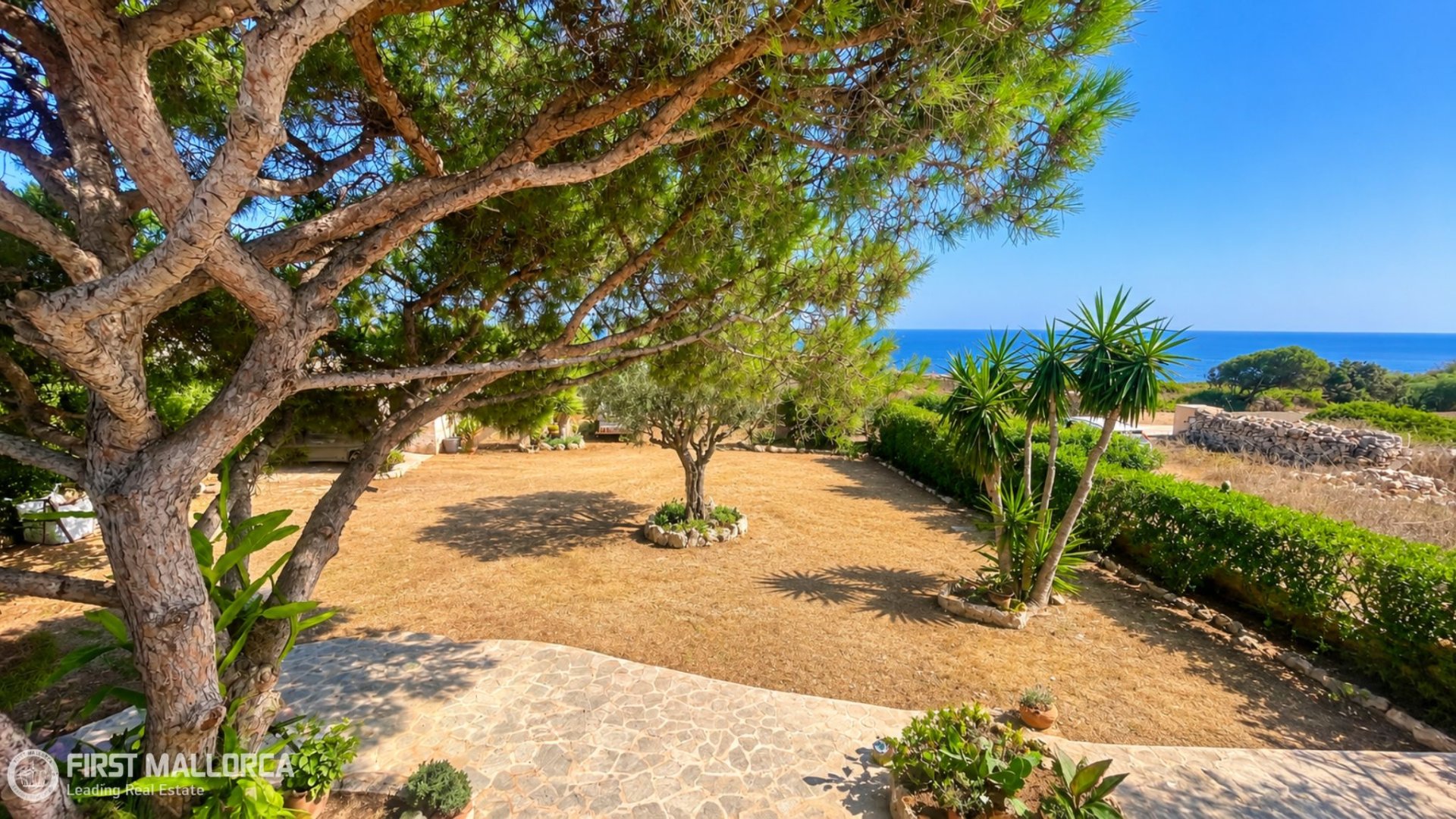 Finca Cala Llombards, Mallorca, Espanja 4 makuuhuonetta, 240 m2 No. 191966