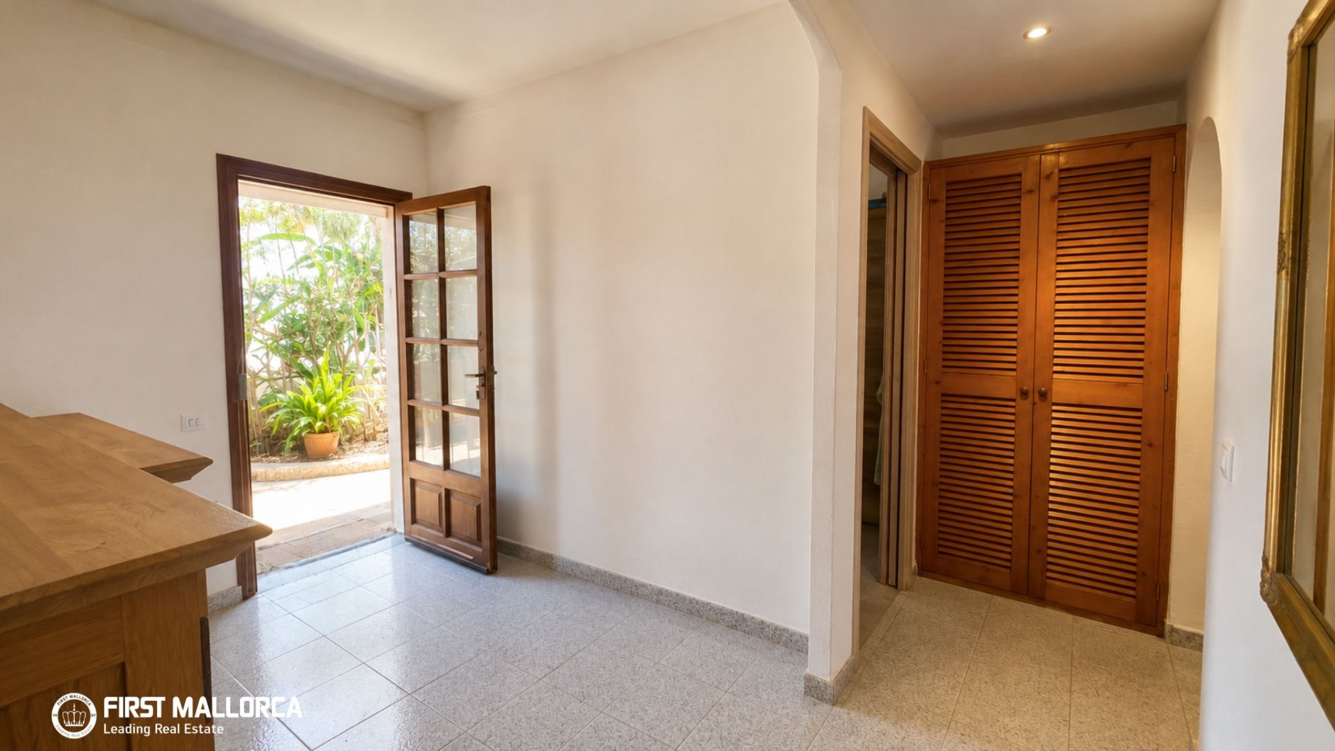 Finca Cala Llombards, Mallorca, Espanja 4 makuuhuonetta, 240 m2 No. 191966