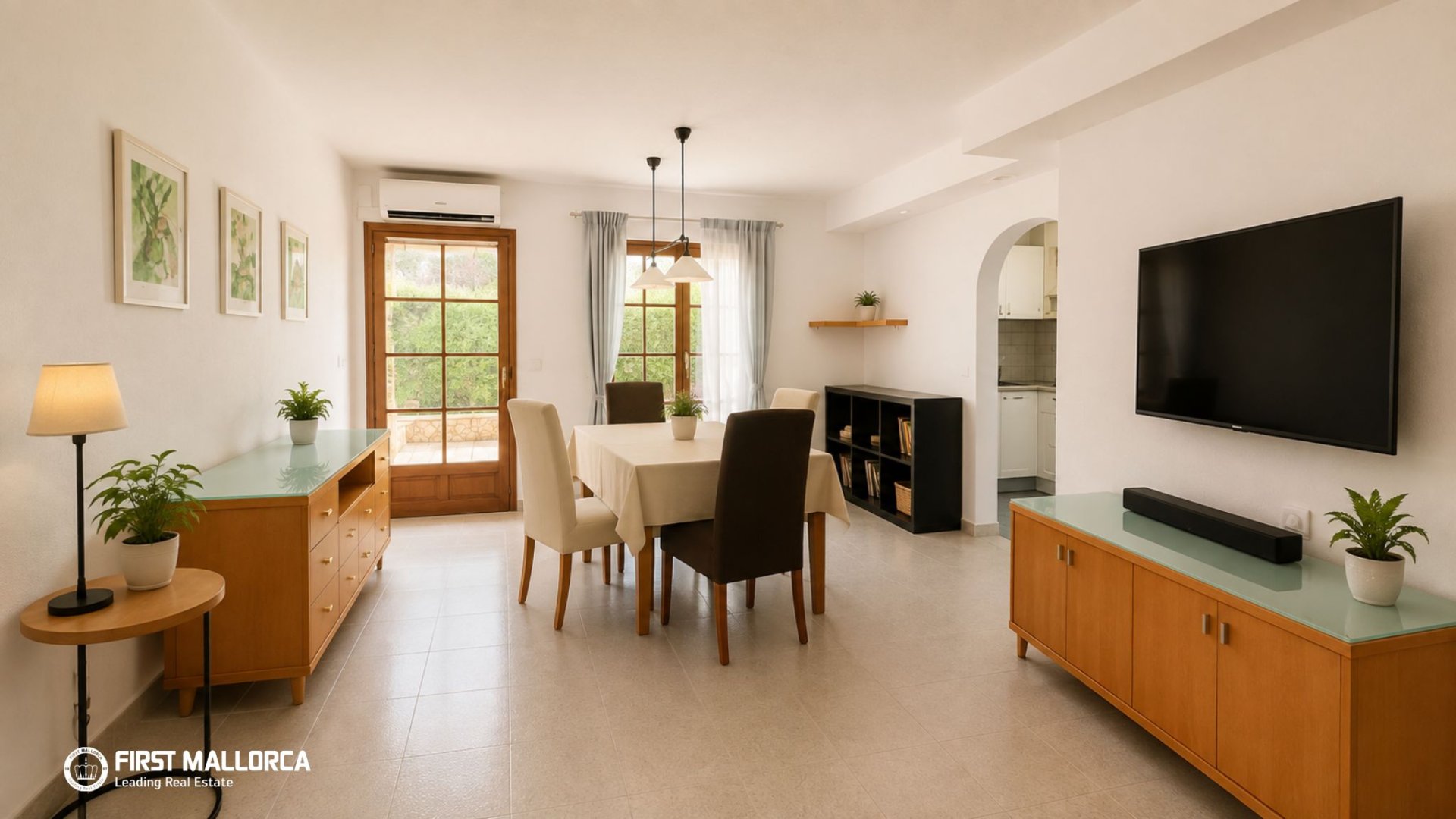 Finca Cala Llombards, Mallorca, Espanja 4 makuuhuonetta, 240 m2 No. 191966