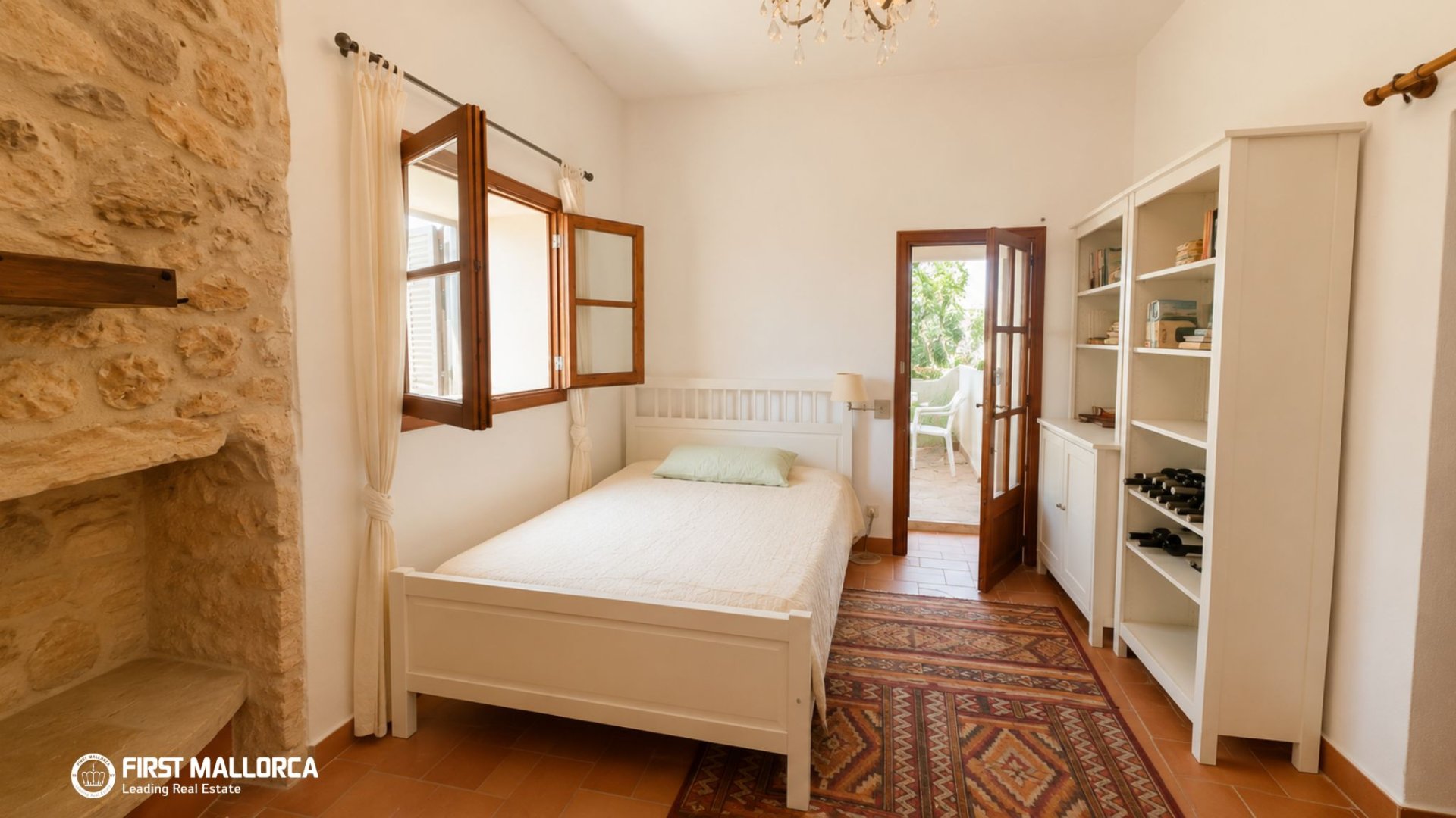 Finca Cala Llombards, Mallorca, Espanja 4 makuuhuonetta, 240 m2 No. 191966