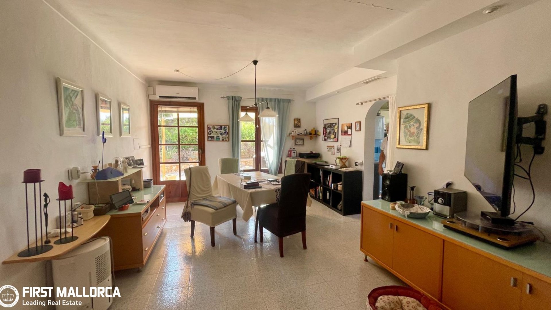 Finca Cala Llombards, Mallorca, Espanja 4 makuuhuonetta, 240 m2 No. 191966
