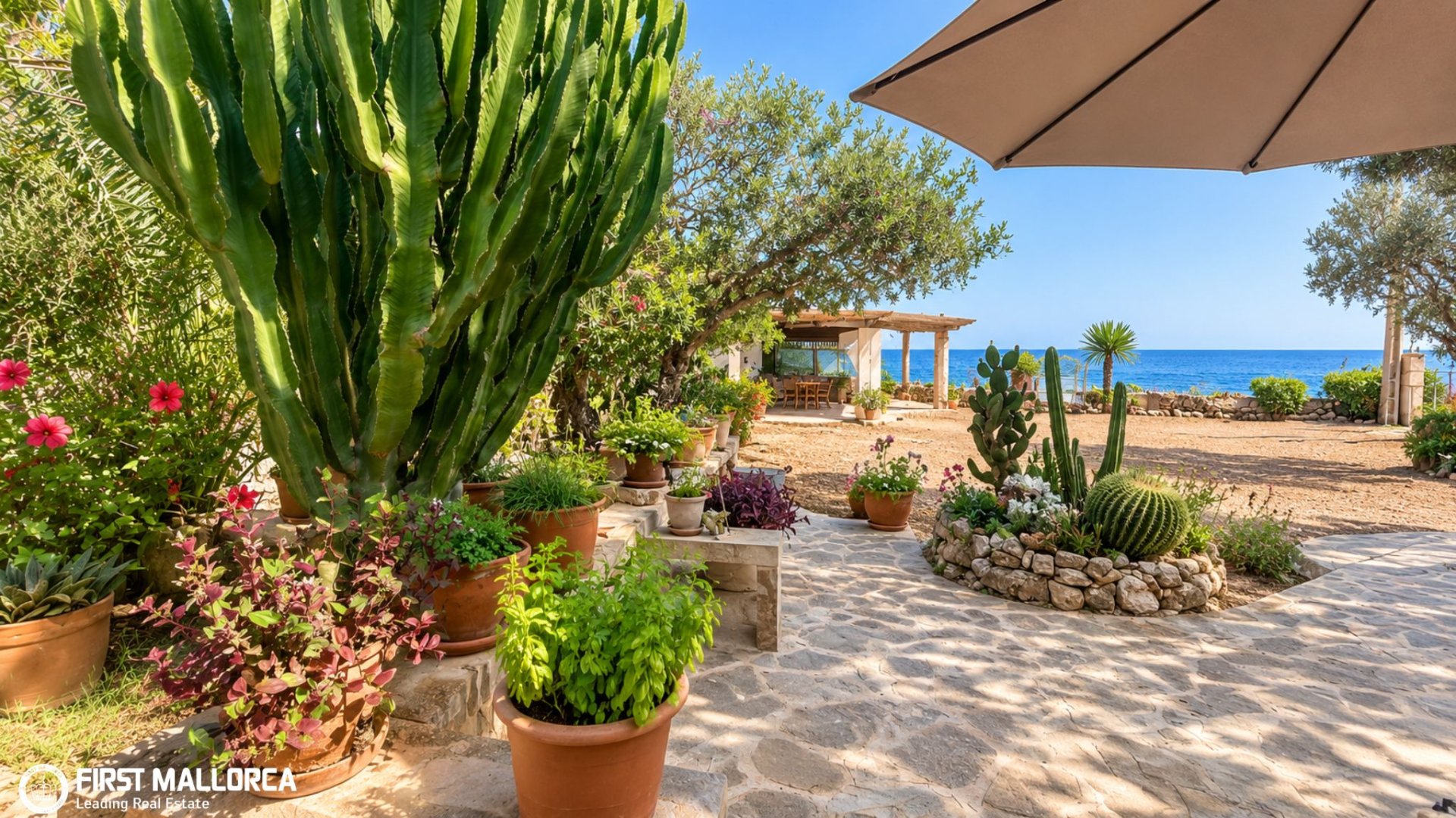 Finca Cala Llombards, Mallorca, Espanja 4 makuuhuonetta, 240 m2 No. 191966