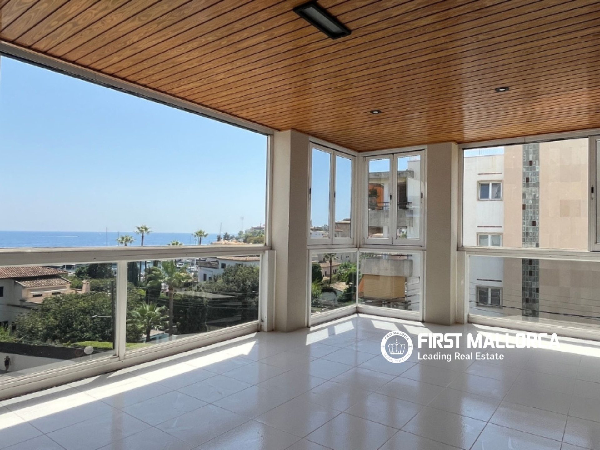 Apartment in Cala Mayor, Mallorca, Spain 3 bedrooms, 121 sq.m. No. 191967
