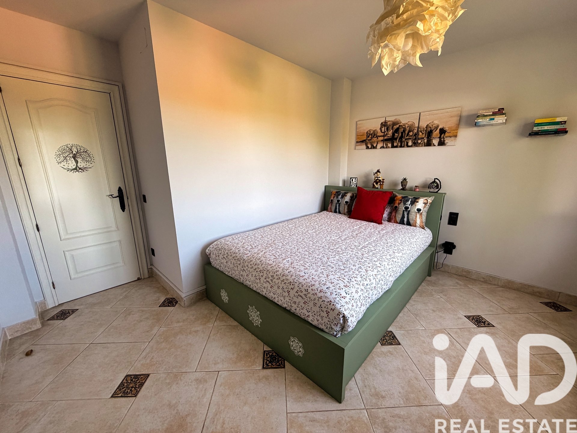 House in Vallirana, Barcelona, Spanien 5 Schlafzimmer, 281 m2 Nr. 172565
