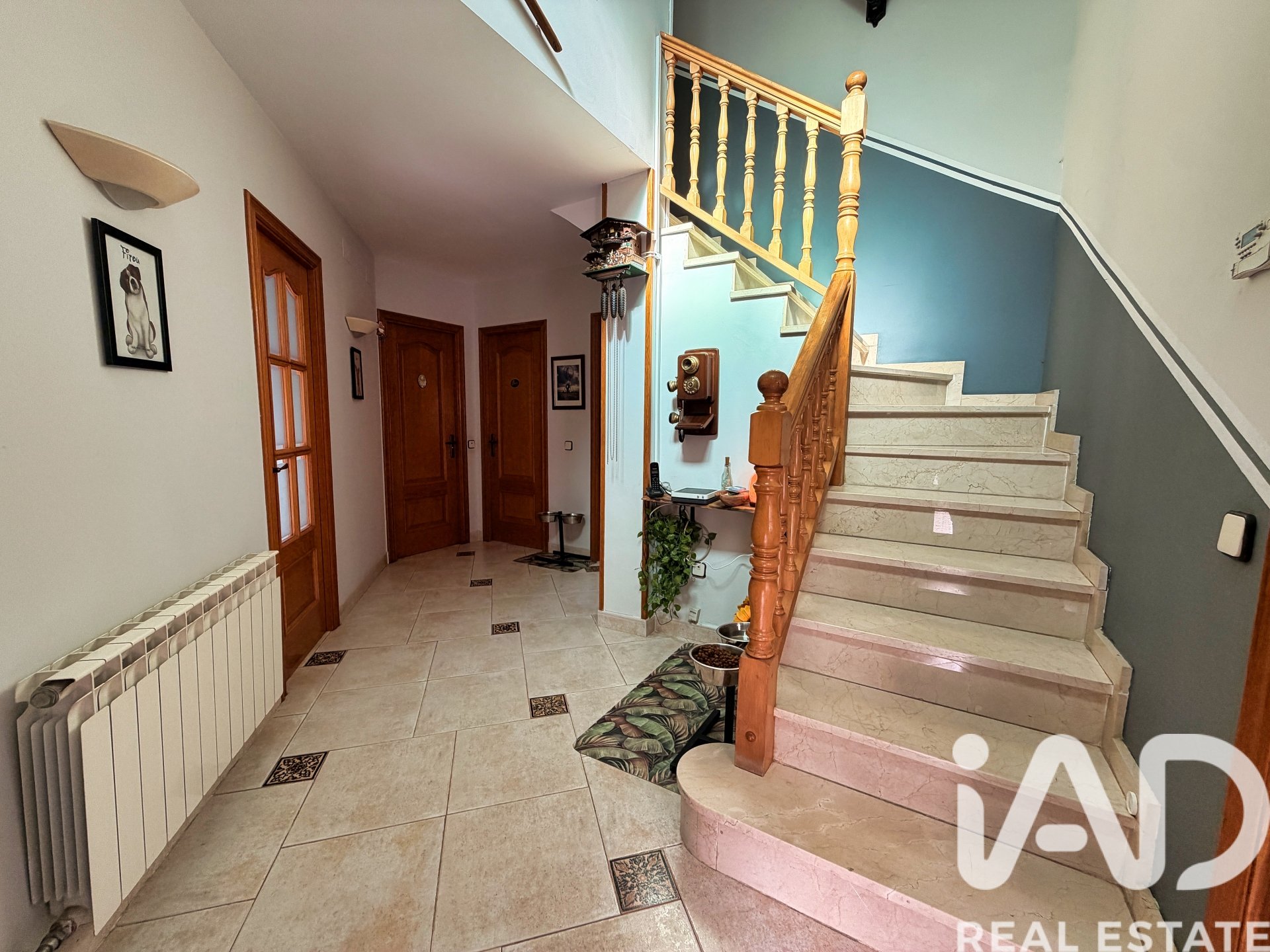 House in Vallirana, Barcelona, Spanien 5 Schlafzimmer, 281 m2 Nr. 172565