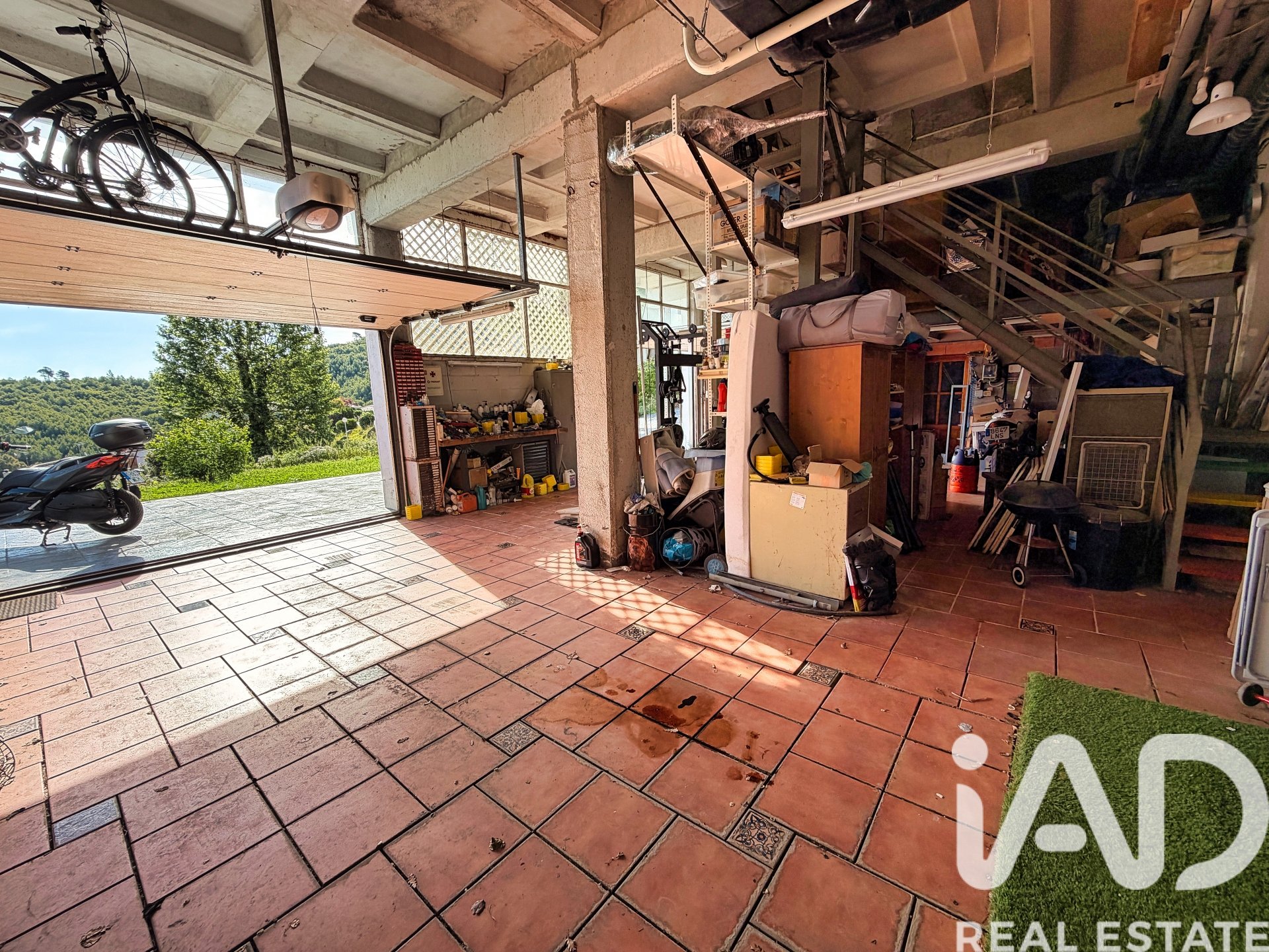 House in Vallirana, Barcelona, Spanien 5 Schlafzimmer, 281 m2 Nr. 172565