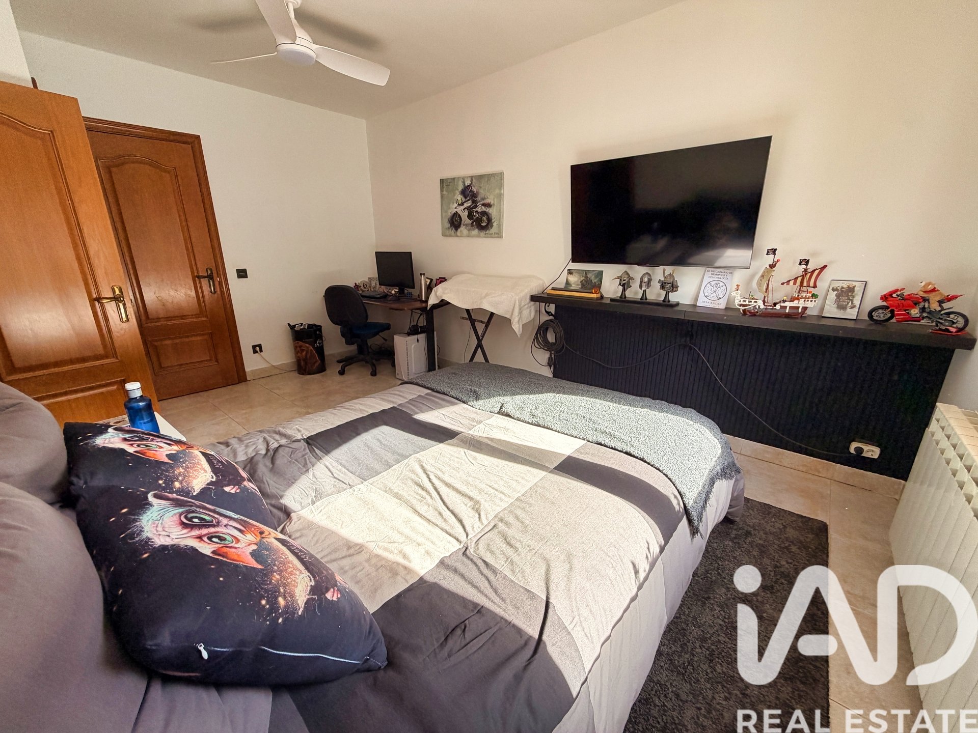 House in Vallirana, Barcelona, Spanien 5 Schlafzimmer, 281 m2 Nr. 172565