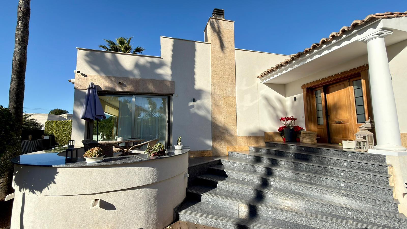 Villa in Benidorm, Alicante, Spanien 6 Schlafzimmer, 357 m2 Nr. 151051
