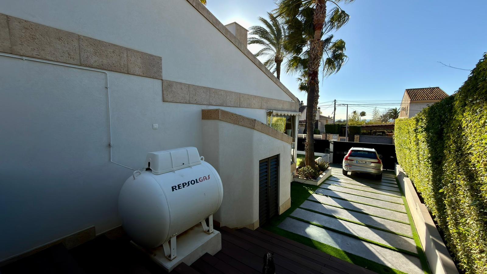 Villa in Benidorm, Alicante, Spanien 6 Schlafzimmer, 357 m2 Nr. 151051