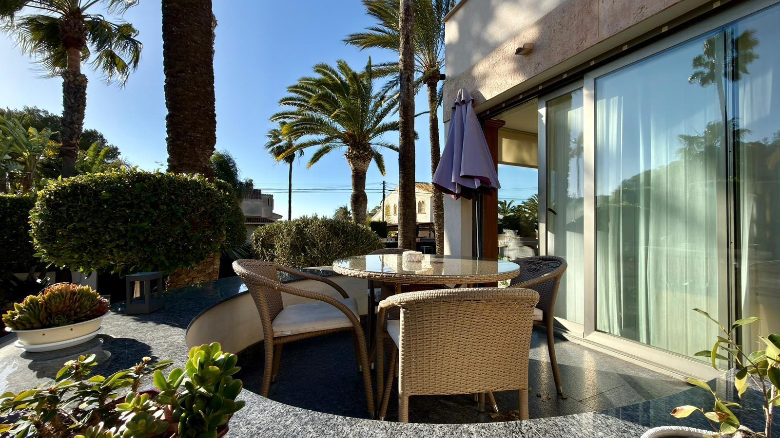 Villa in Benidorm, Alicante, Spanien 6 Schlafzimmer, 357 m2 Nr. 151051