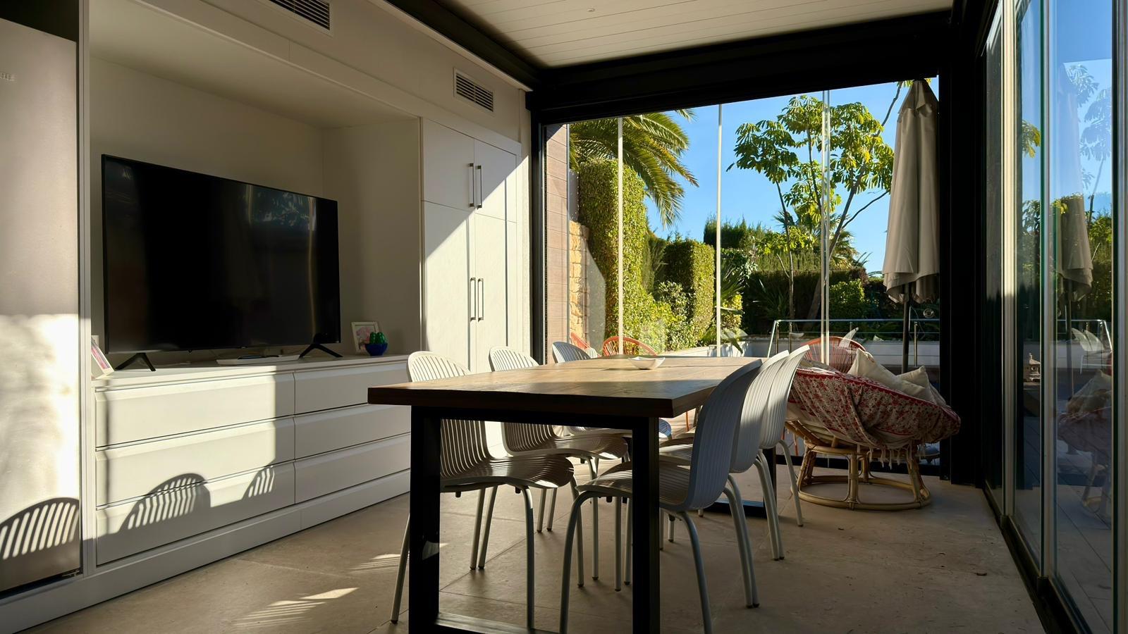 Villa in Benidorm, Alicante, Spanien 6 Schlafzimmer, 357 m2 Nr. 151051