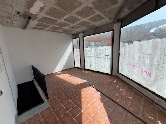 Tienda al por menor en Malgrat de Mar, Barcelona, España 110 m2 No. 191318