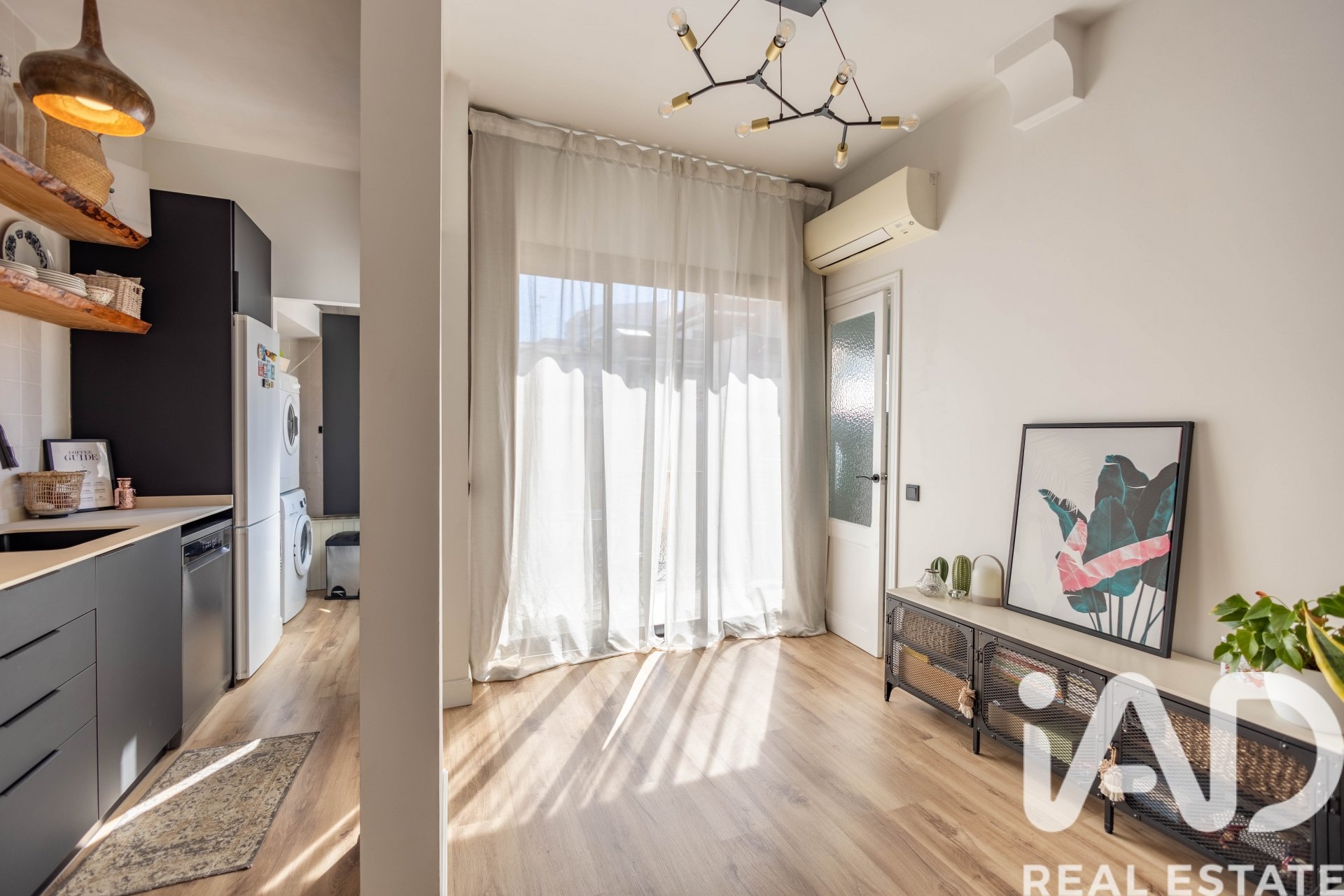 Apartamento en Vilanova i la Geltrú, Barcelona, España 2 dormitorios, 103 m2 No. 172205