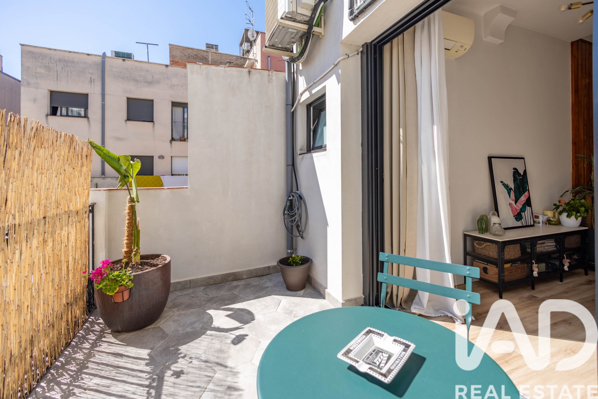 Apartamento en Vilanova i la Geltrú, Barcelona, España 2 dormitorios, 103 m2 No. 172205