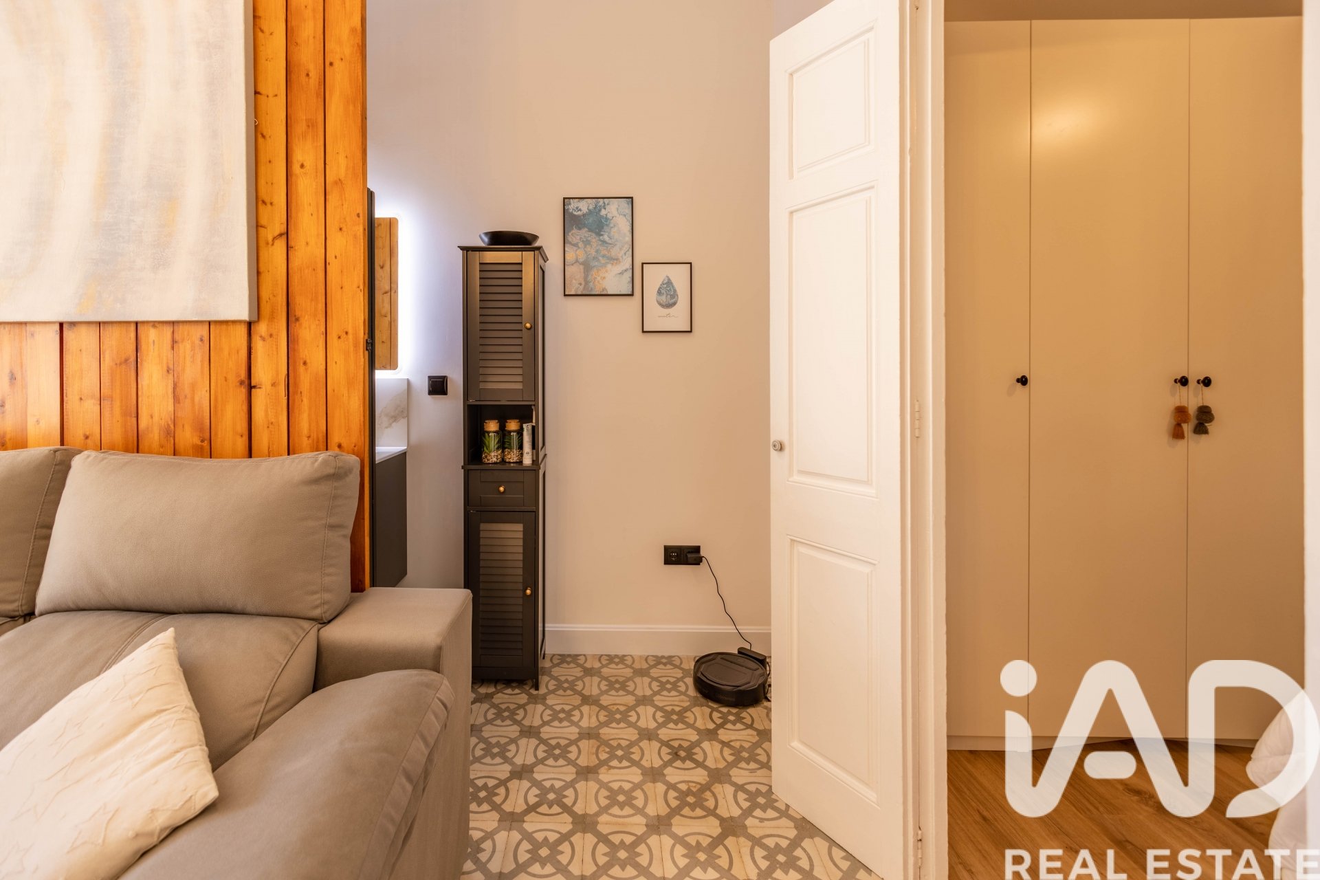 Apartamento en Vilanova i la Geltrú, Barcelona, España 2 dormitorios, 103 m2 No. 172205
