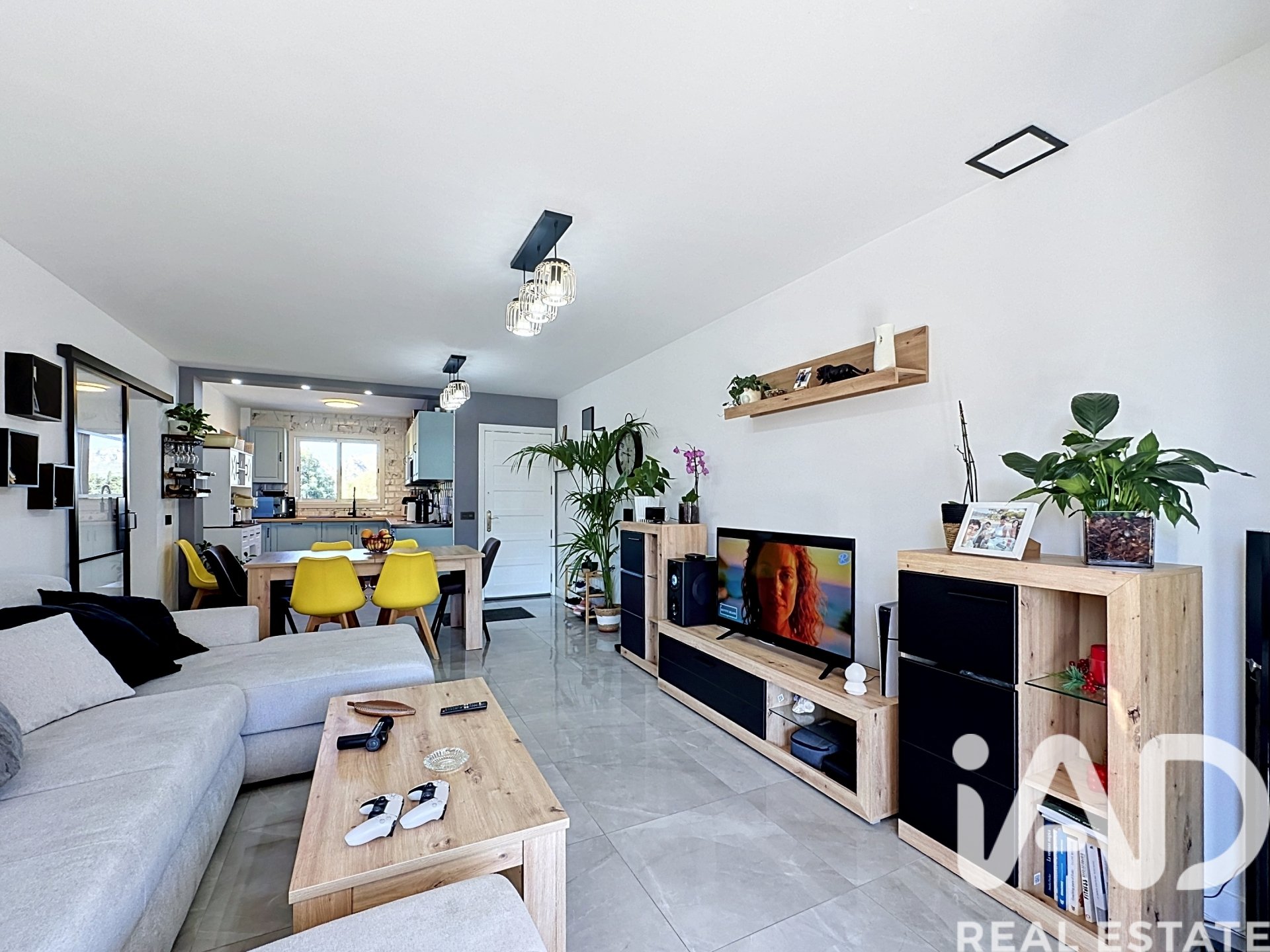 Apartamento en Pollenca, Mallorca, España 3 dormitorios, 116 m2 No. 172204